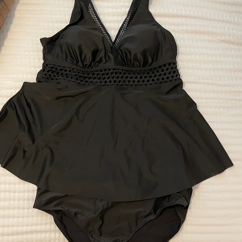 Black swim dress